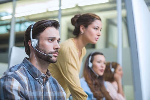 call helpline operators
